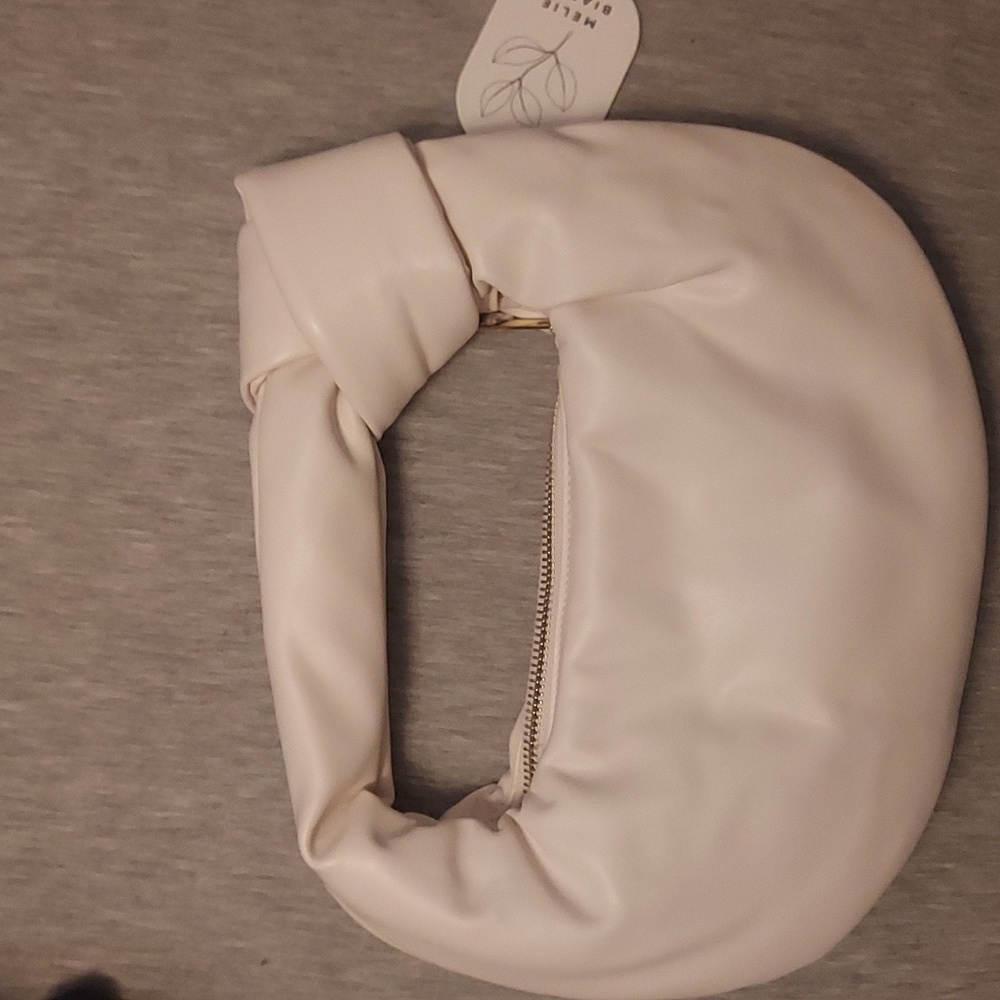 Melie Bianco Vegan shoulder purse
